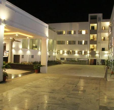 Alka Hotel 烏代浦 外观 照片